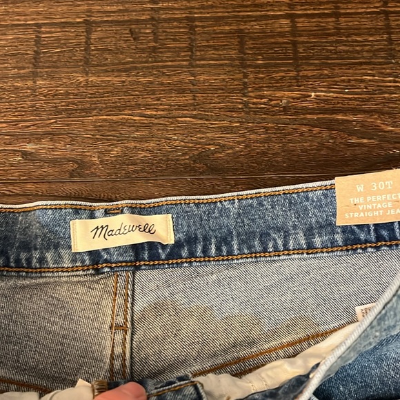 MADEWELL Tall Perfect Vintage Straight Jean Kingsbury Wash Knee-Rip SIZE 30T NWT - Picture 7 of 11